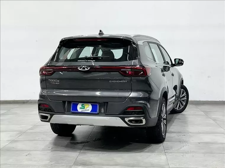 Chery Tiggo 8 Cinza 1