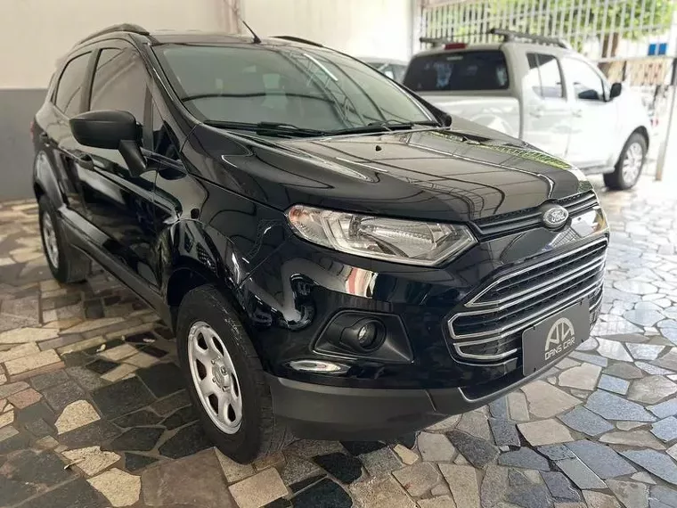 Ford Ecosport Preto 8