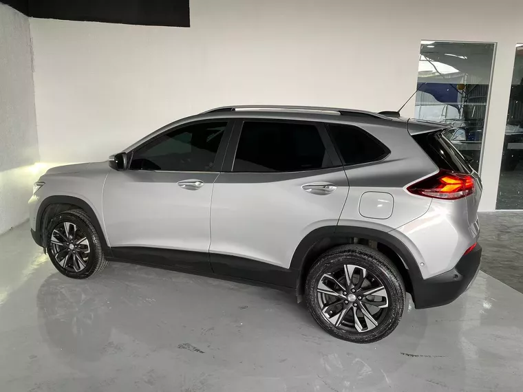 Chevrolet Tracker Prata 13