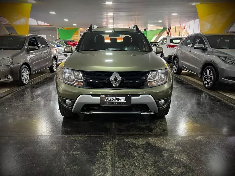 Renault Duster Oroch Verde 1