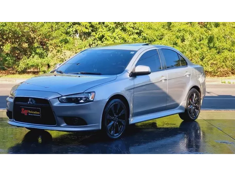 Mitsubishi Lancer Prata 4