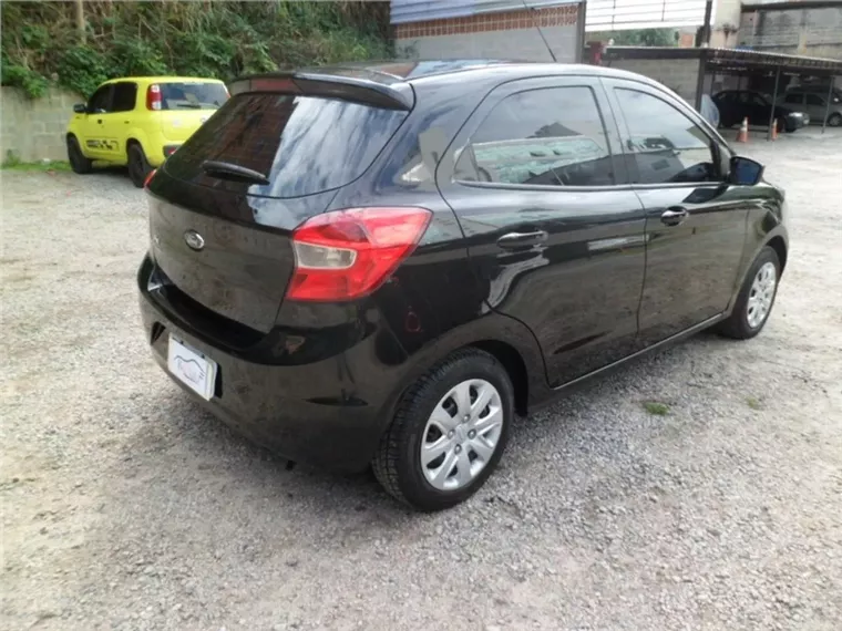 Ford KA Preto 3