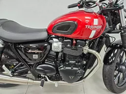 Triumph Street Twin