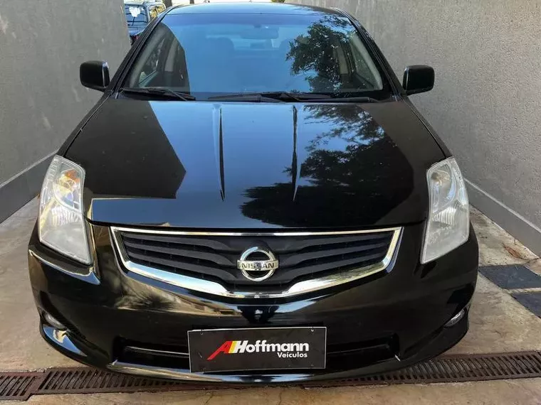 Nissan Sentra Preto 2