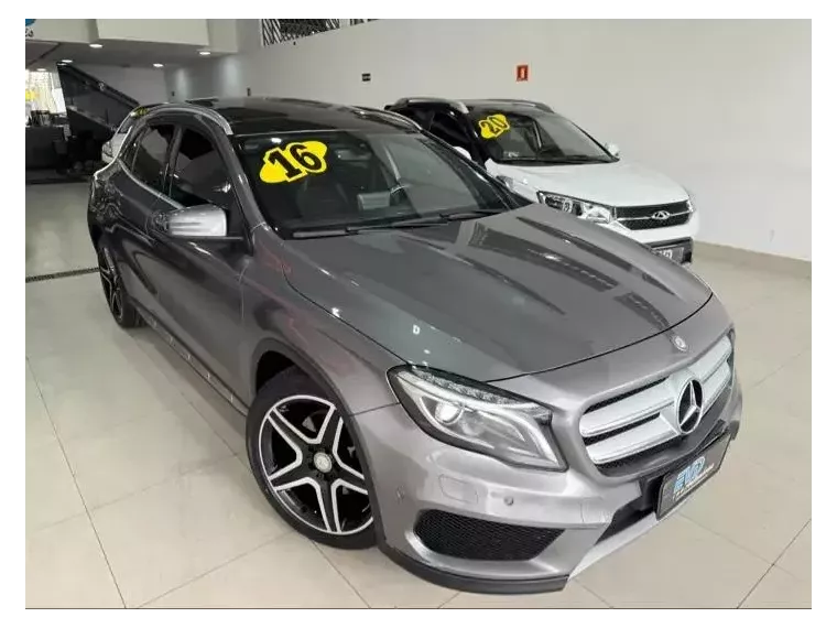 Mercedes-benz GLA 250 Cinza 1