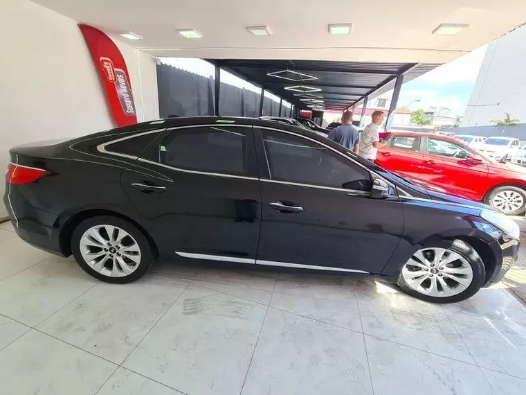 Hyundai Azera Preto 15