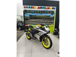 YZF R15