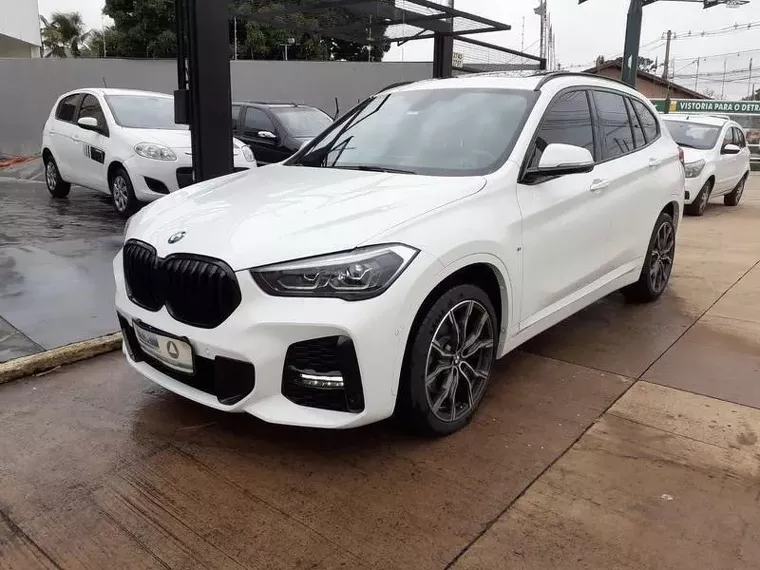 BMW X1 Branco 1