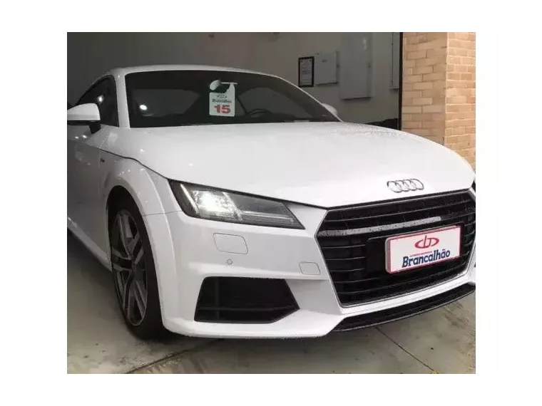 Audi TT Branco 7