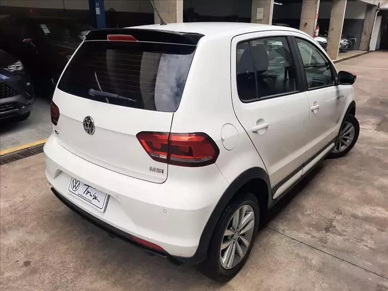 Volkswagen Fox Branco 9