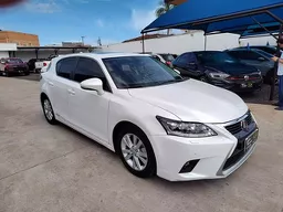 Lexus CT200H