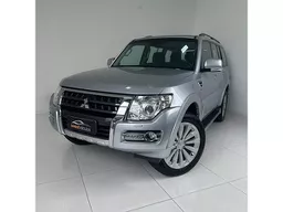Mitsubishi Pajero Full