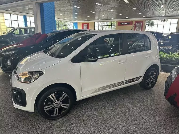 Volkswagen UP Branco 8