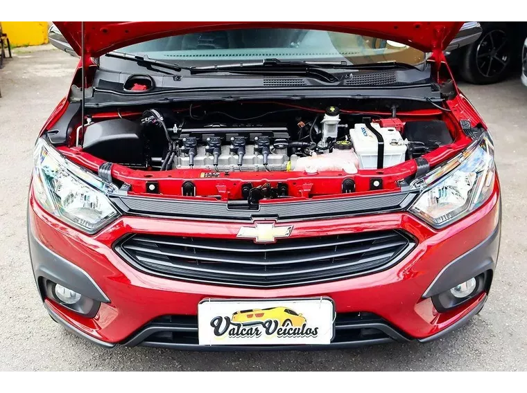 Chevrolet Onix Vinho 5