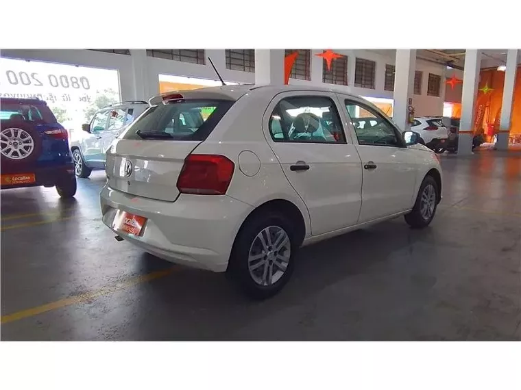 Volkswagen Gol Branco 7