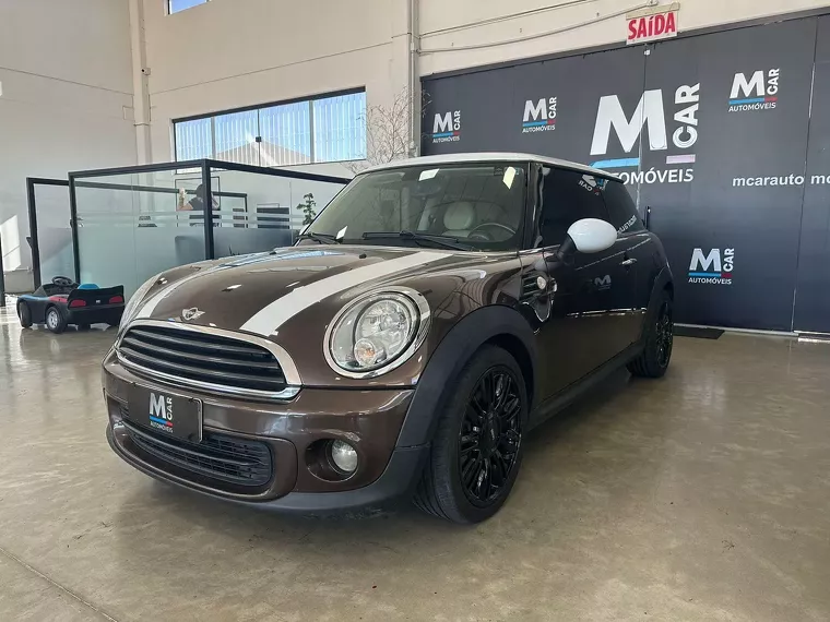 Mini Cooper Marrom 1