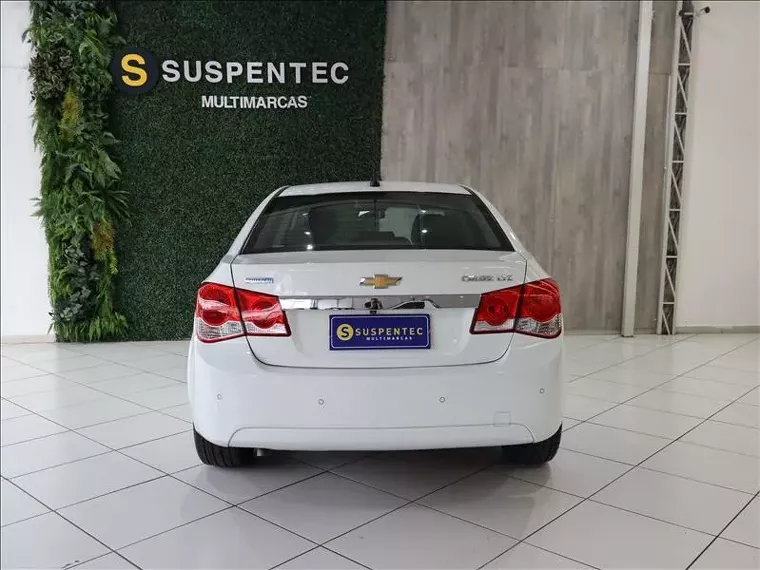 Chevrolet Cruze Branco 16