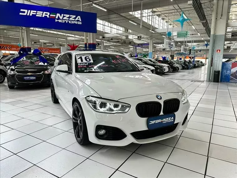 BMW 125i Branco 4