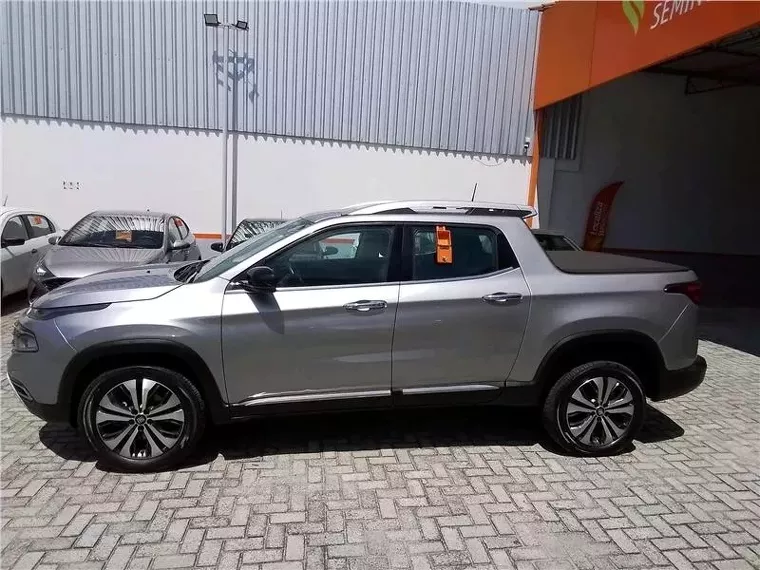 Fiat Toro Prata 6