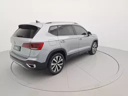 Volkswagen Taos