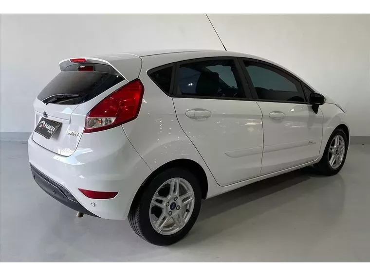 Ford Fiesta Branco 3