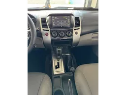 Mitsubishi Pajero Dakar