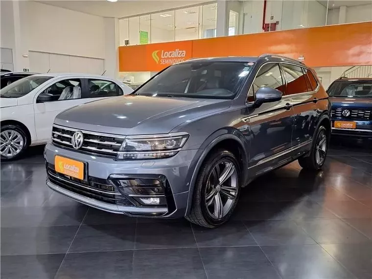 Volkswagen Tiguan Cinza 9