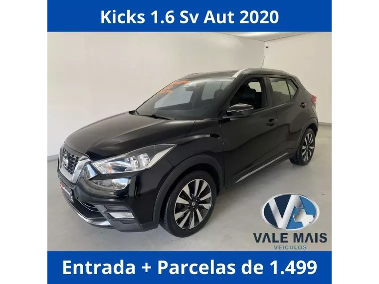 Nissan Kicks Preto 8