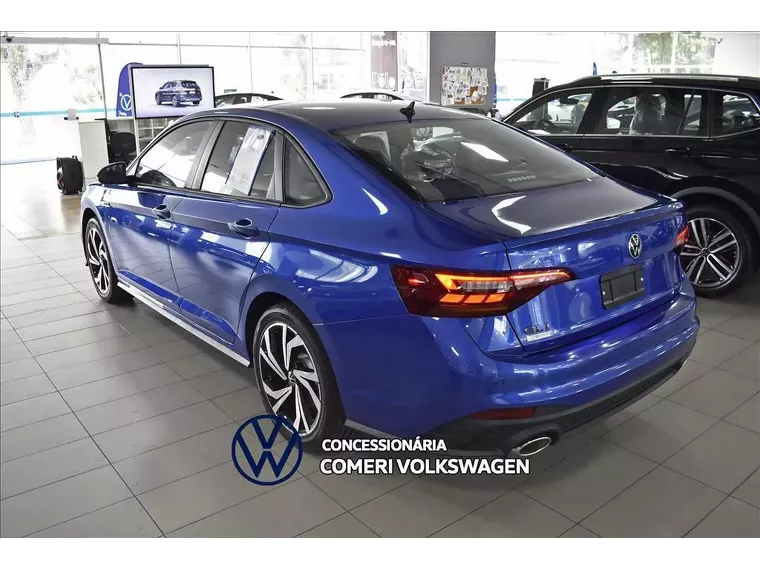 Volkswagen Jetta Azul 4