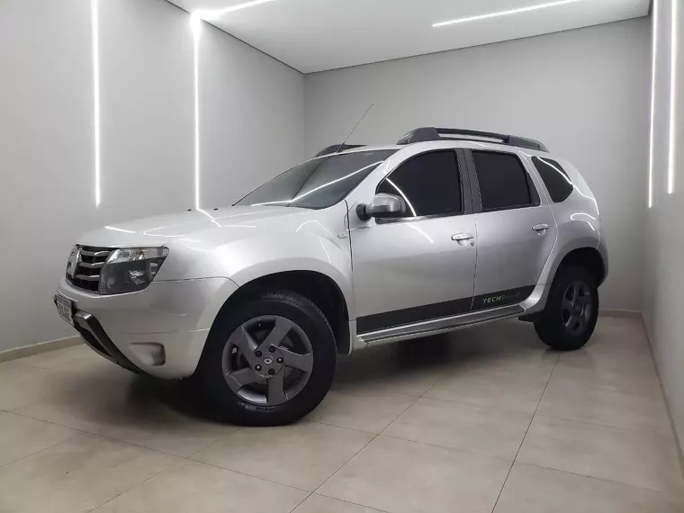 Renault Duster Prata 3