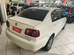 Volkswagen Polo Sedan