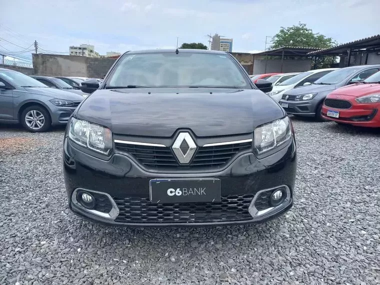 Renault Sandero Preto 9