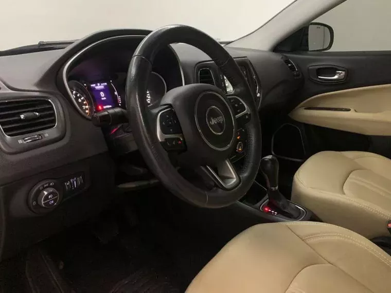 Jeep Compass Branco 9