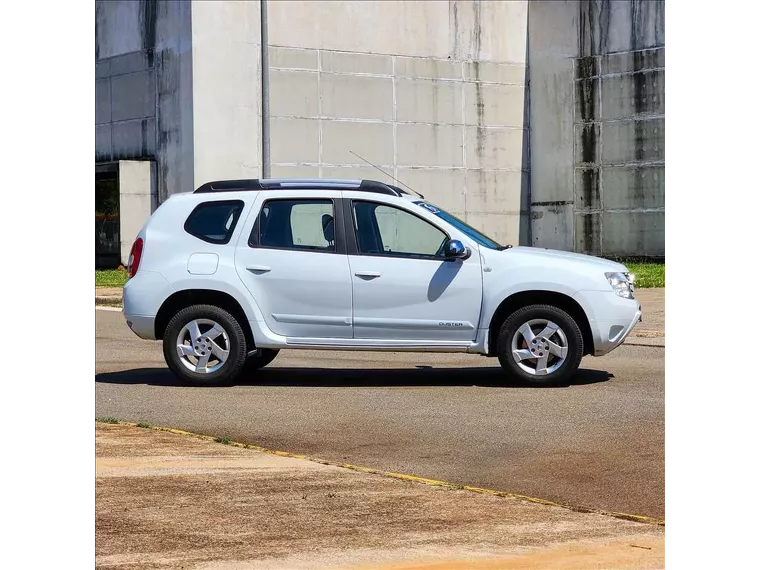 Renault Duster Branco 11