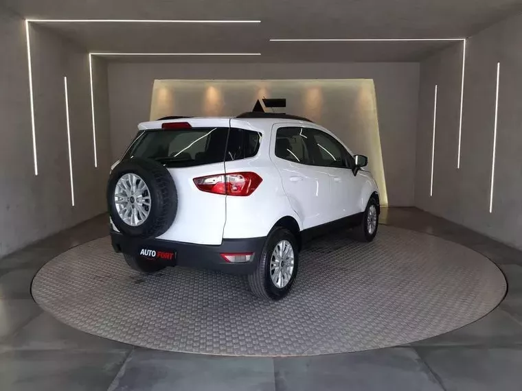 Ford Ecosport Branco 6