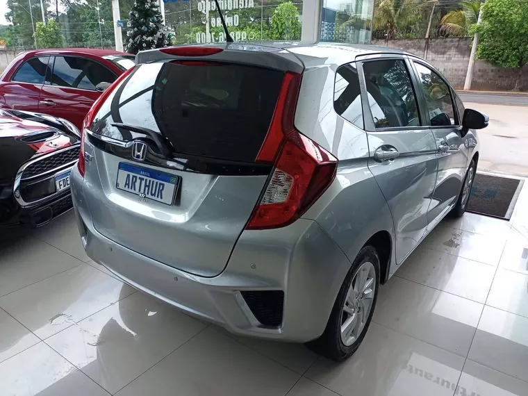 Honda FIT Prata 9