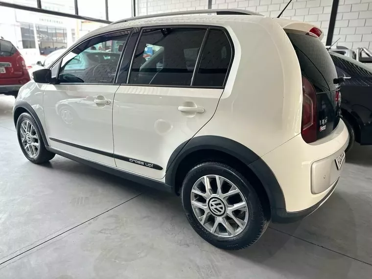 Volkswagen Cross UP Branco 5