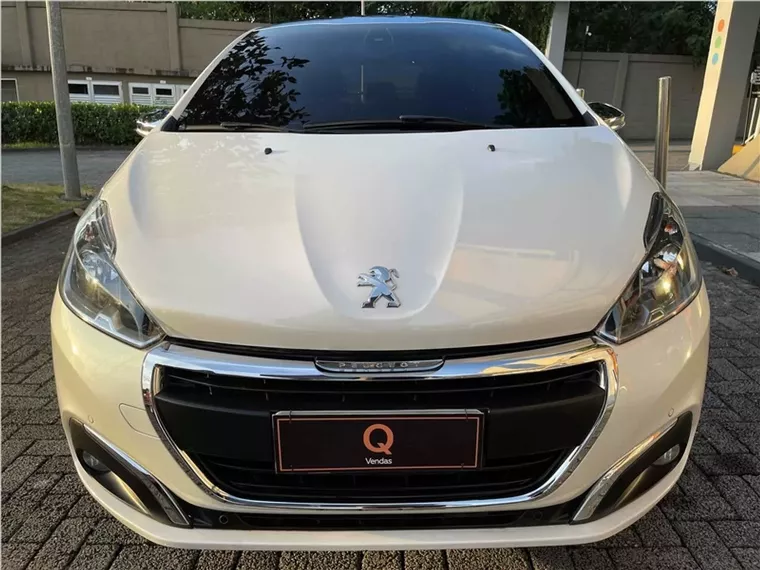 Peugeot 208 Branco 2