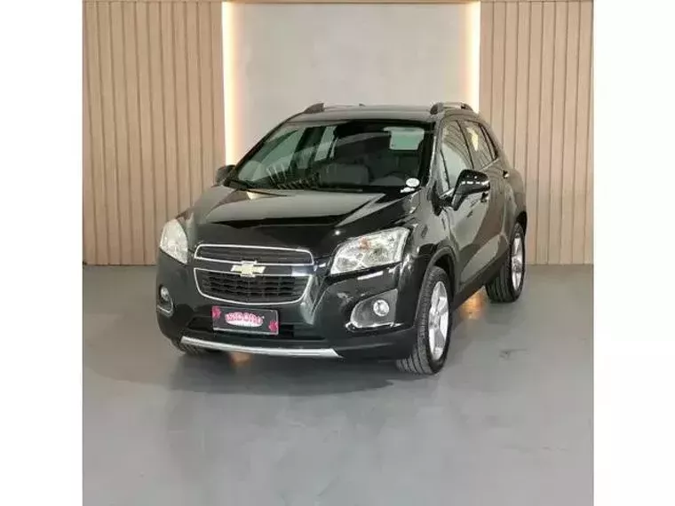 Chevrolet Tracker Preto 4