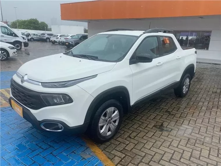 Fiat Toro Branco 1