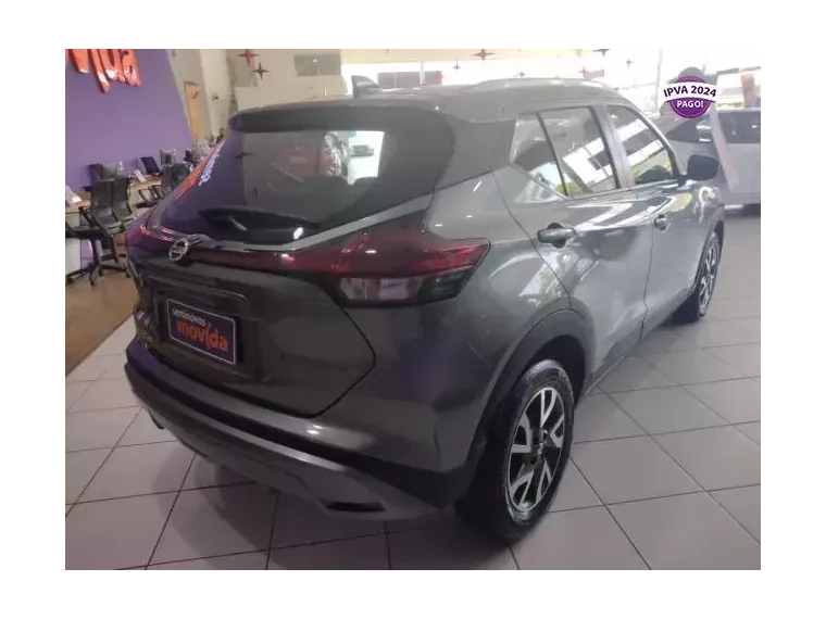 Nissan Kicks Cinza 8