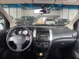 Nissan Livina