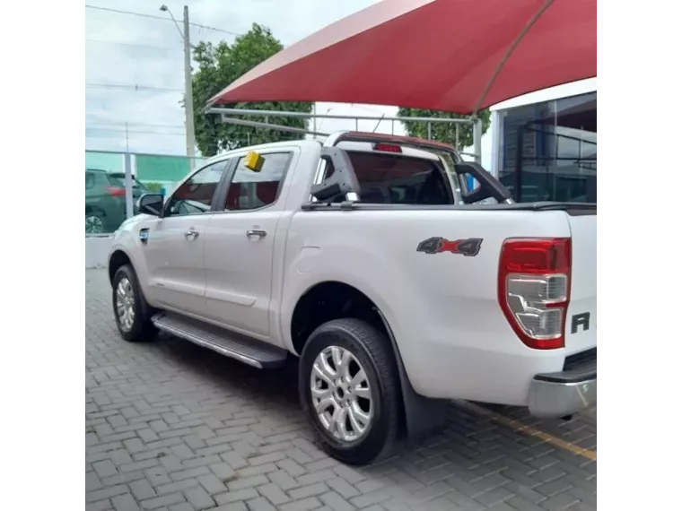 Ford Ranger Branco 2