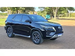 Toyota Hilux SW4