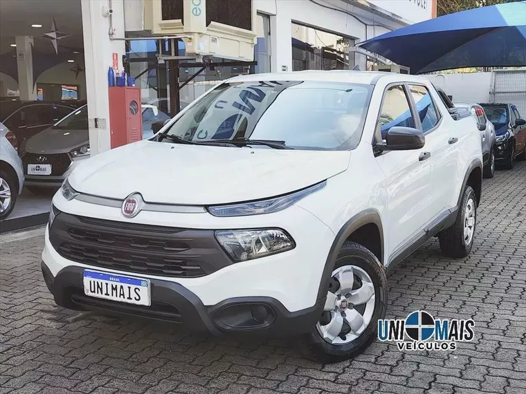 Fiat Toro Branco 10