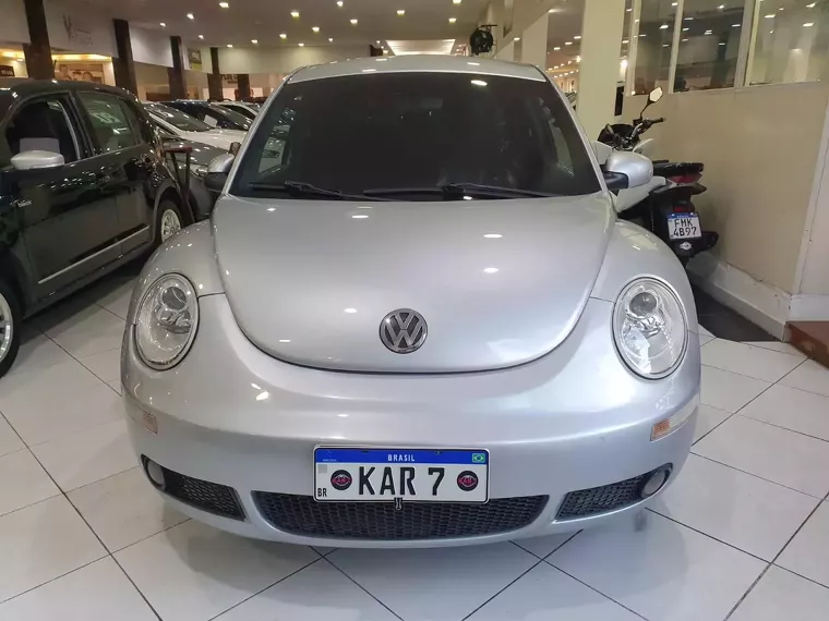 Volkswagen New Beetle Prata 1