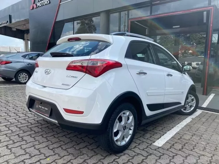 Hyundai HB20X Branco 16