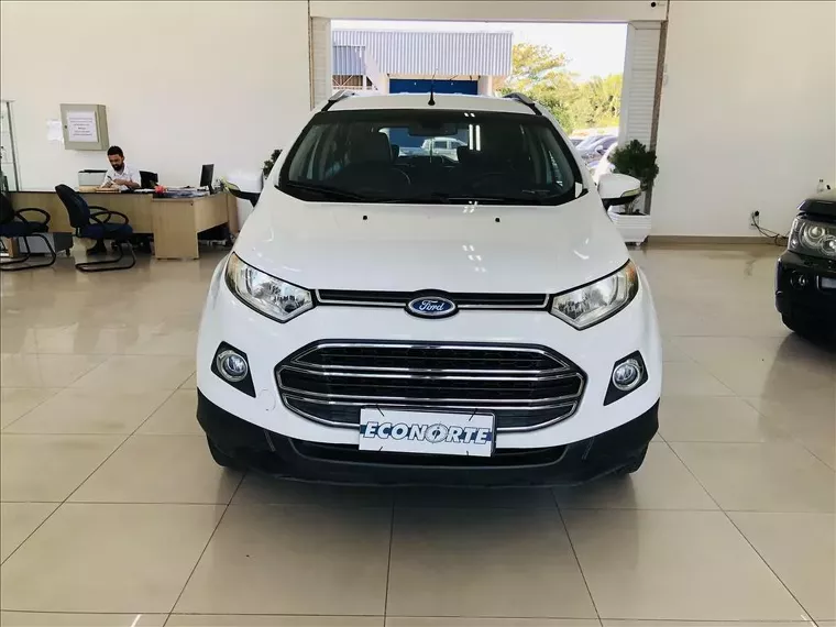 Ford Ecosport Branco 6