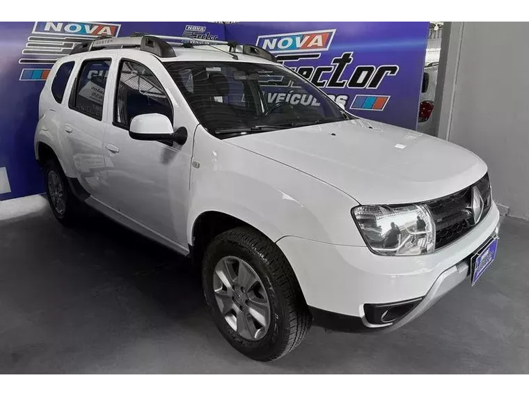 Renault Duster Branco 1