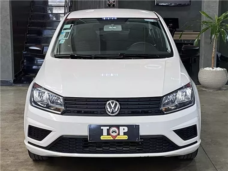 Volkswagen Voyage Branco 1